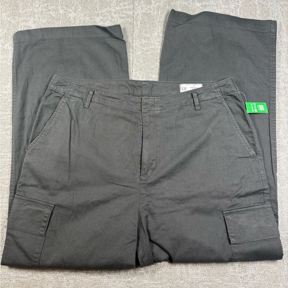 Gap Loose Khaki Cargo Pant Womens Sz 18 Gray Wide Leg Full Length NWT - Picture 1 of 9